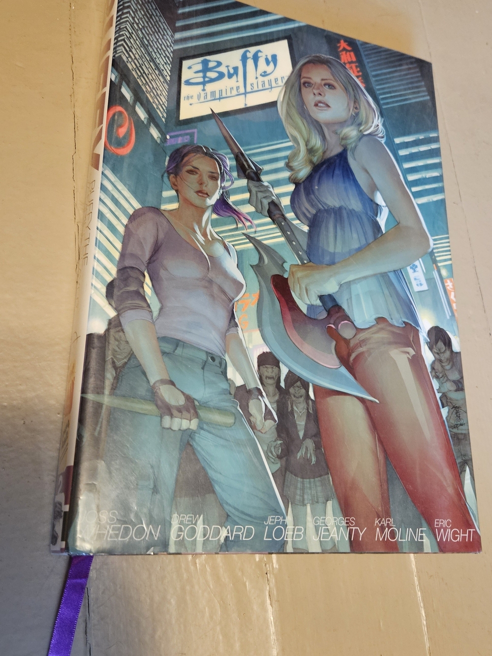 Buffy the Vampire Slayer Season 8 Library Edition Volume 2 HC X-library